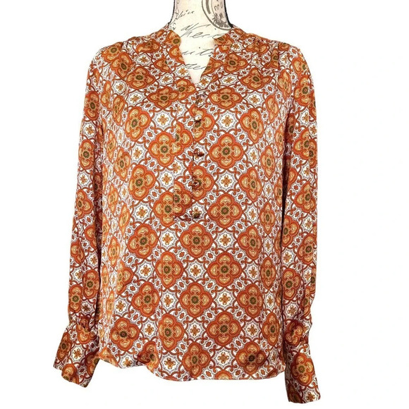 Ryegrass Button Front Silky Satin Top Size Medium - Picture 8 of 8